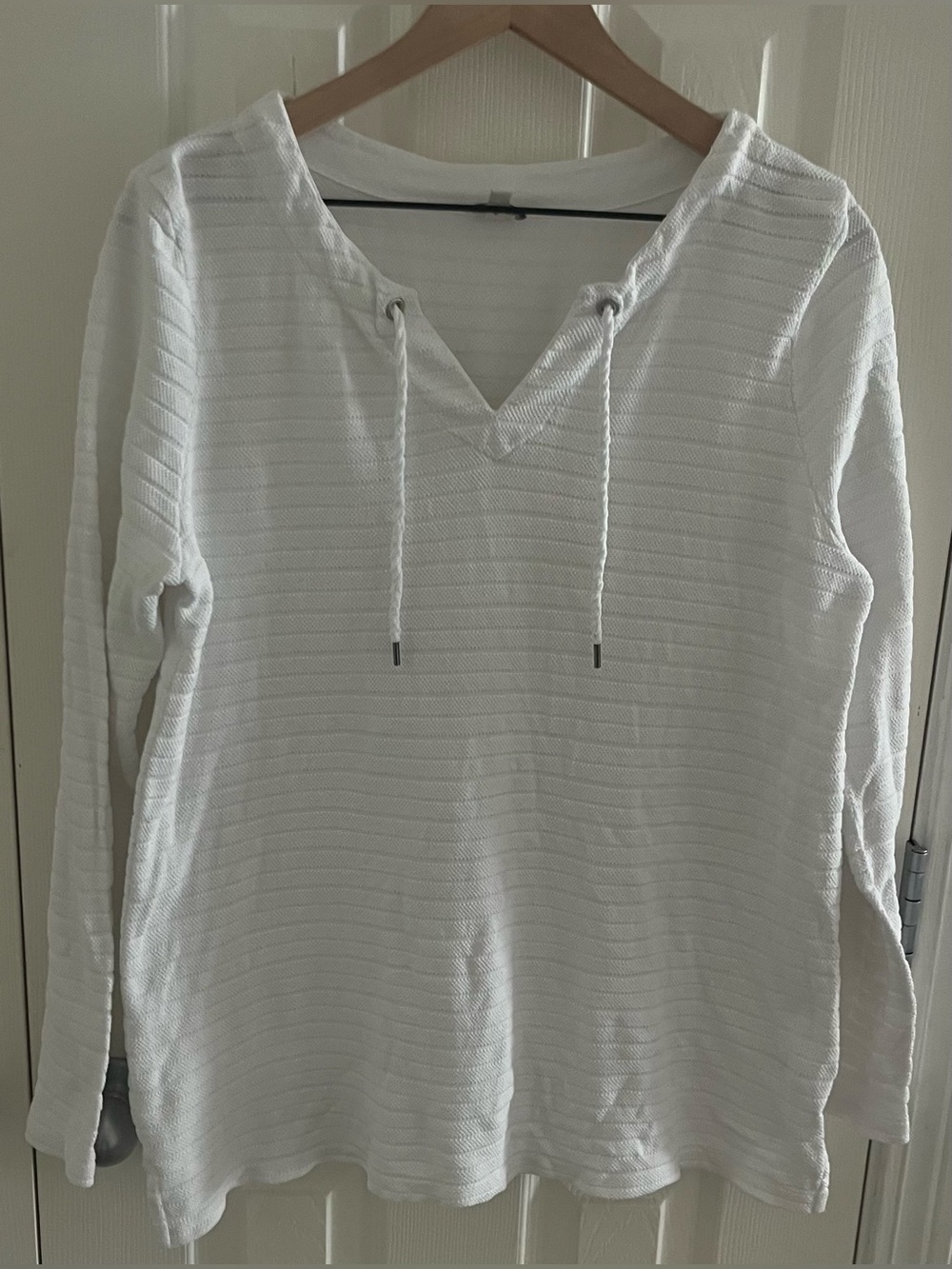 Talbots White 100% Cotton Textured Split Neck Drawstring Pullover Top - Size L